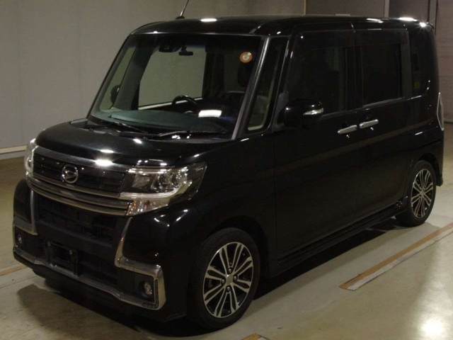 DAIHATSU TANTO 2017