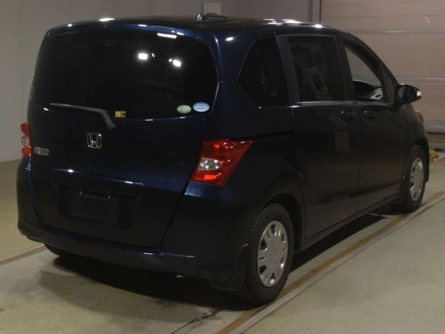 HONDA FREED 2009