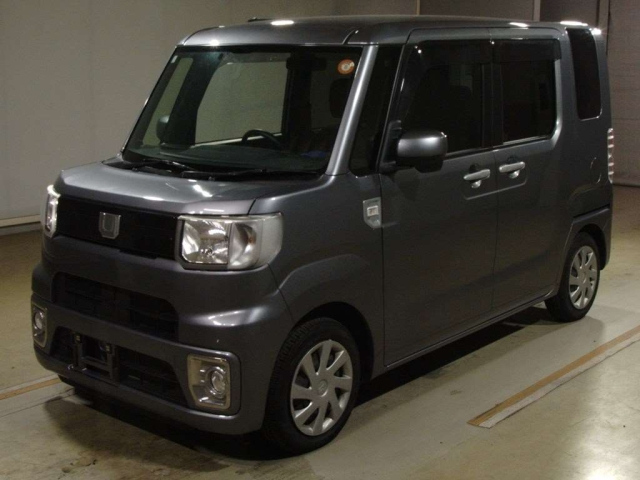 DAIHATSU WAKE 2021