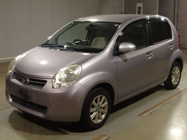 DAIHATSU BOON 2010