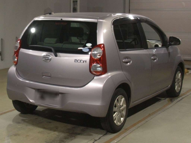 DAIHATSU BOON 2010