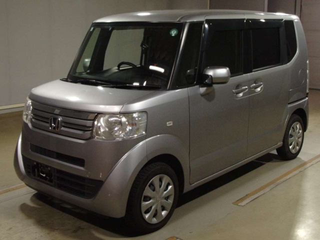 HONDA N BOX 2017