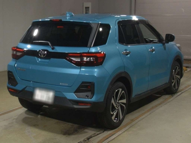 TOYOTA RAIZE 2021