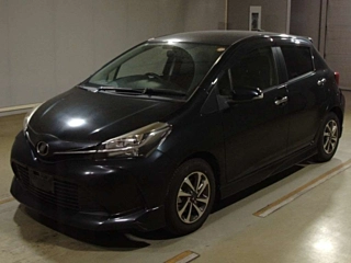 TOYOTA VITZ 2016
