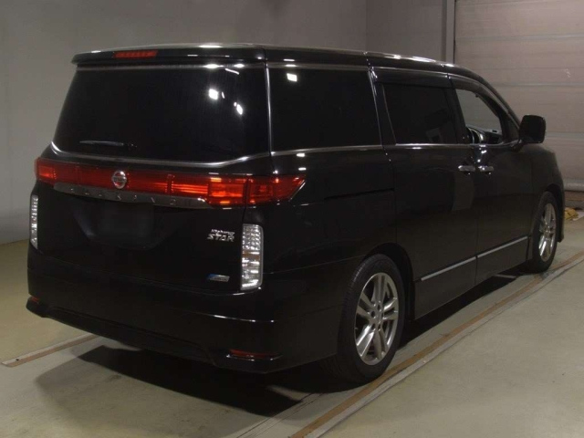 NISSAN ELGRAND 2012