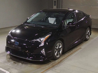 TOYOTA PRIUS 2018