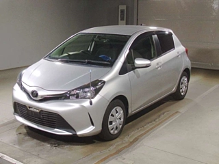 TOYOTA VITZ 2014