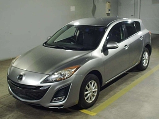MAZDA AXELA 2010