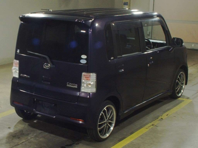 DAIHATSU MOVE CONTE 2010