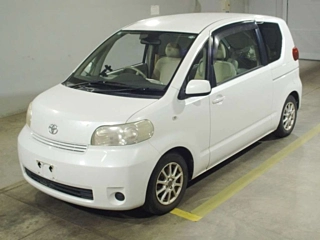 TOYOTA PORTE 2009