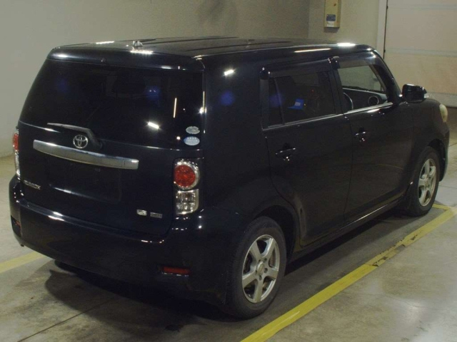 TOYOTA COROLLA RUMION 2010