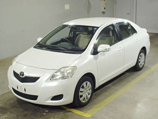 TOYOTA BELTA 2010