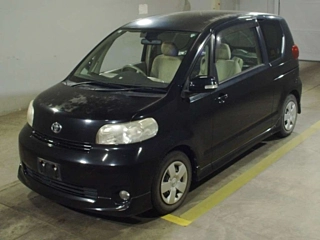 TOYOTA PORTE 2009