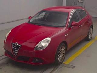 Заказать ALFAROMEO GIULIETTA