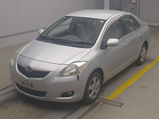 TOYOTA BELTA 2010