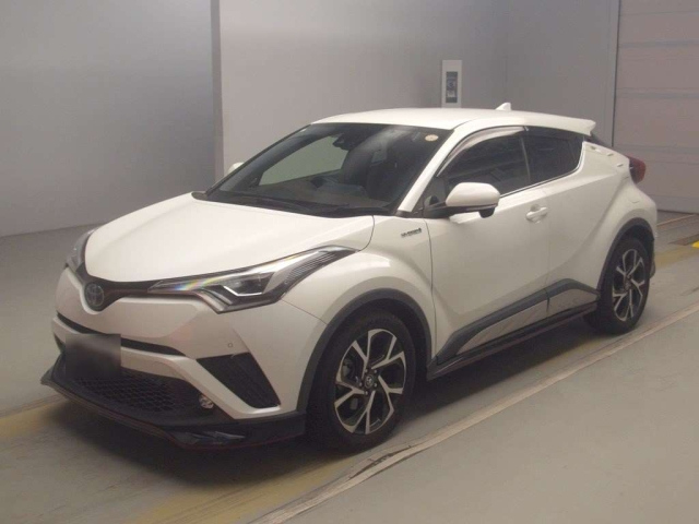 TOYOTA C-HR 2019