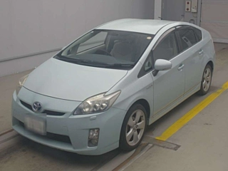 TOYOTA PRIUS 2011