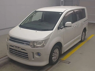 MITSUBISHI DELICA D5 2008