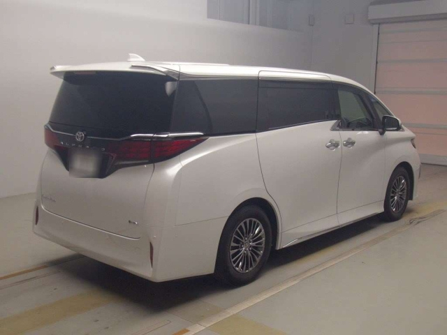 TOYOTA ALPHARD 2023