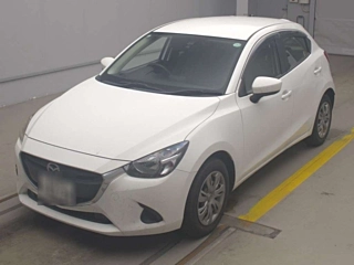 MAZDA DEMIO 2017