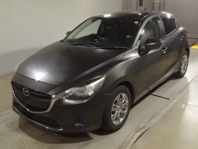 MAZDA DEMIO 2017