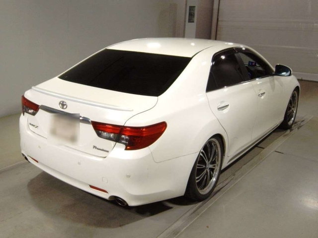 TOYOTA MARK X 2012