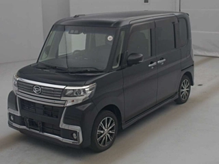 DAIHATSU TANTO 2018