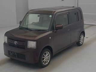 TOYOTA PIXIS SPACE 2014