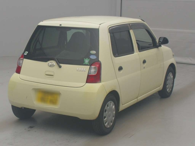 DAIHATSU ESSE 2010