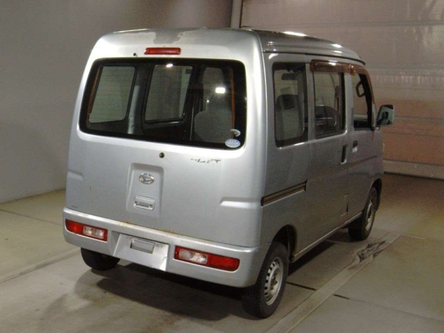 DAIHATSU HIJET VAN 2010