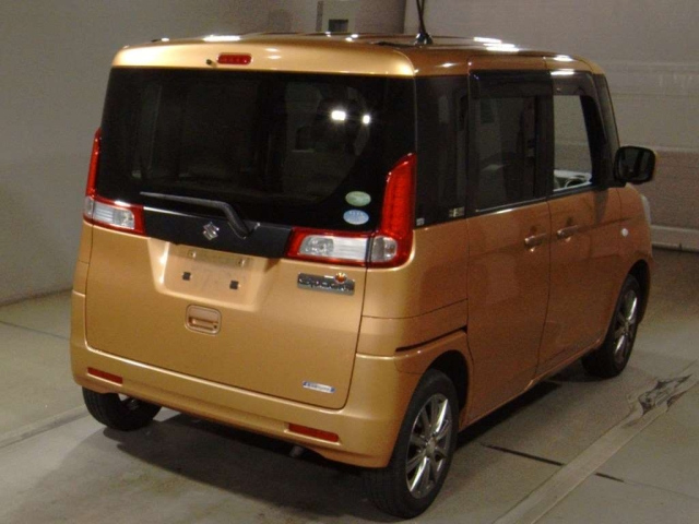 SUZUKI SPACIA 2015