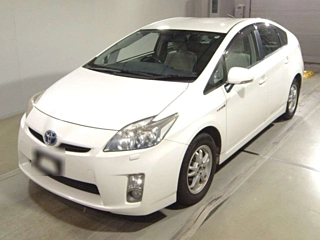 TOYOTA PRIUS 2011