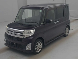 DAIHATSU TANTO 2014