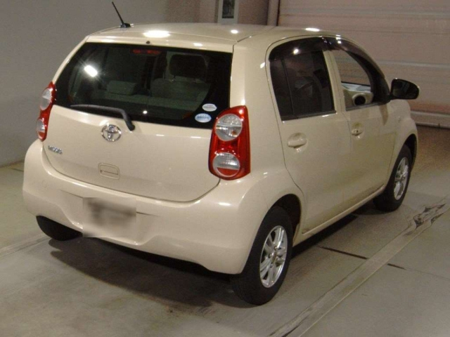 TOYOTA PASSO 2011