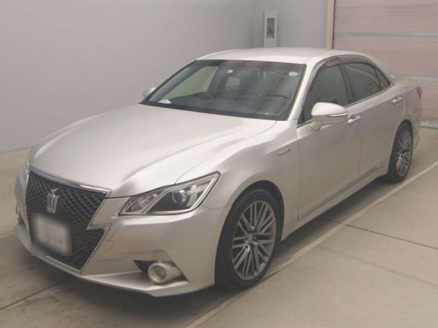 TOYOTA CROWN 2013