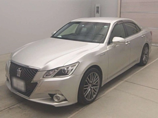 TOYOTA CROWN 2013