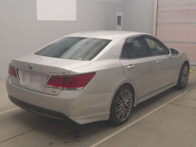 TOYOTA CROWN 2013