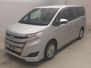 TOYOTA NOAH 2018