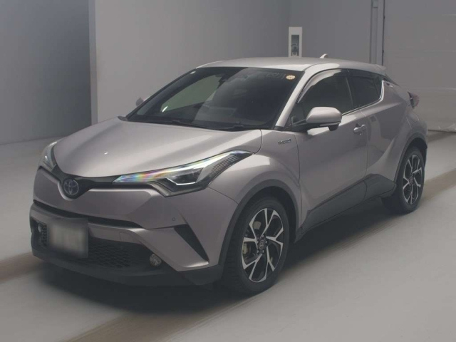 TOYOTA C-HR 2017
