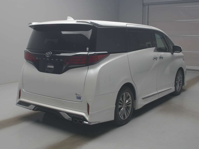 TOYOTA ALPHARD 2024