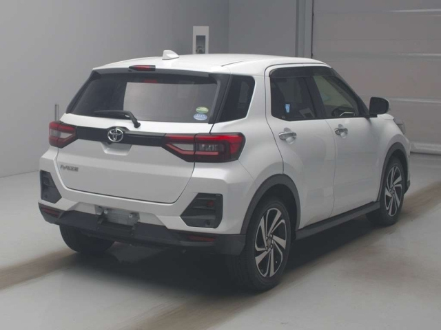 TOYOTA RAIZE 2020