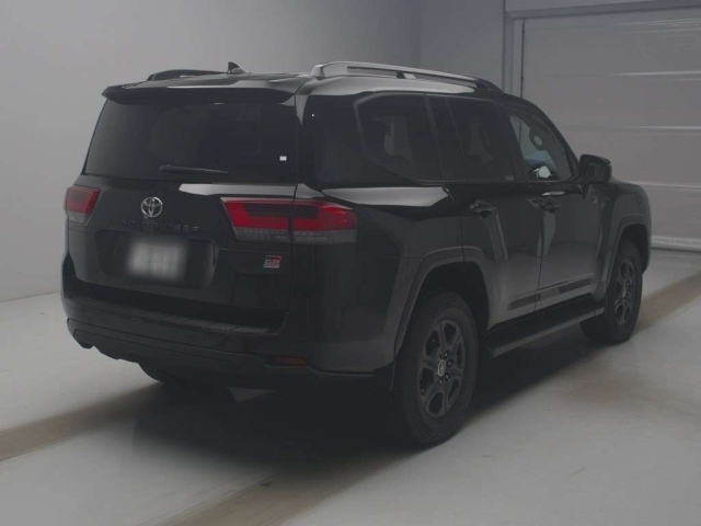 TOYOTA LAND CRUISER 2023