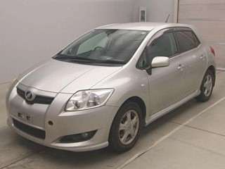 TOYOTA AURIS 2008