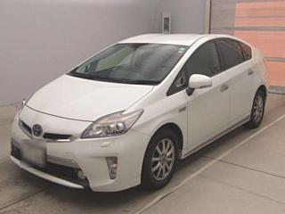 TOYOTA PRIUS PHV 2013