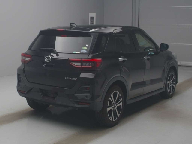 DAIHATSU ROCKY 2021