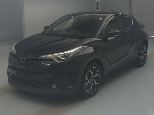 TOYOTA C-HR 2017