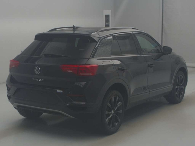 VOLKSWAGEN T-ROC 2022
