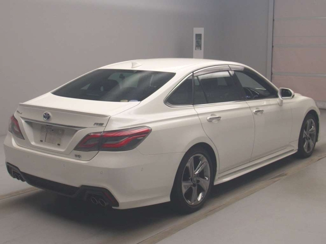 TOYOTA CROWN 2020