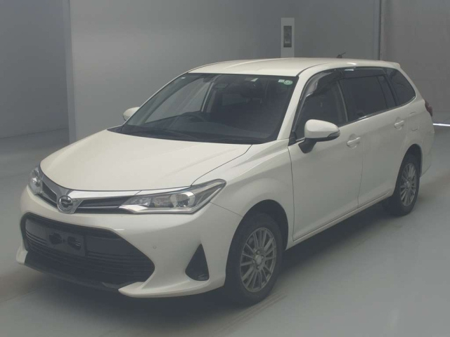 TOYOTA COROLLA FIELDER 2018