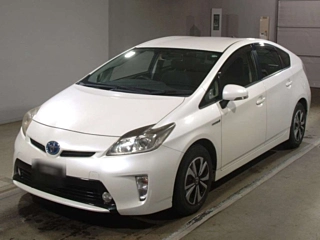 TOYOTA PRIUS 2013